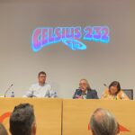 Jose María "Findegil", Brian Sibley y Virginia de la Fuente (traductora), hablando de Tolkien.